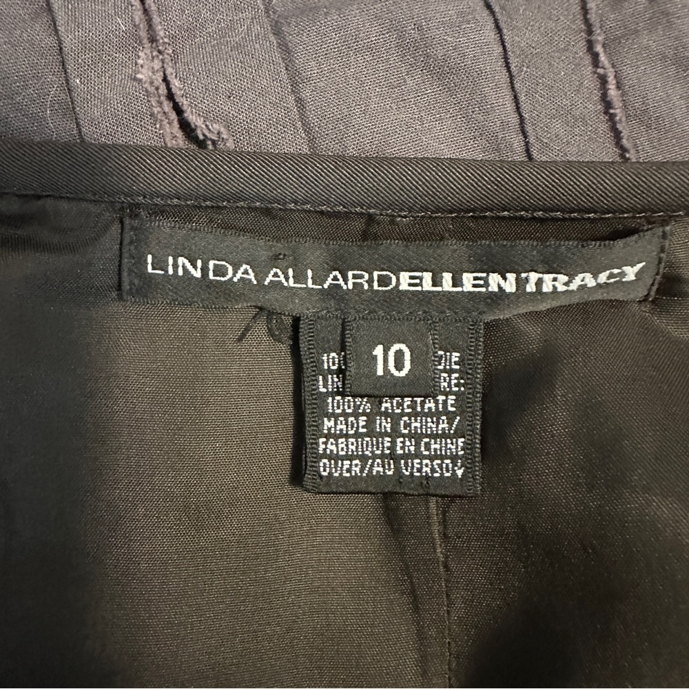 Linda Allard for Ellen Tracy 100% silk skirt, size 10, lined, office, evening - Picture 2 of 12
